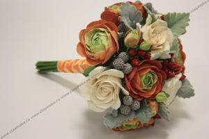 Свадебный букет с нарциссами, розами и гиацинтами